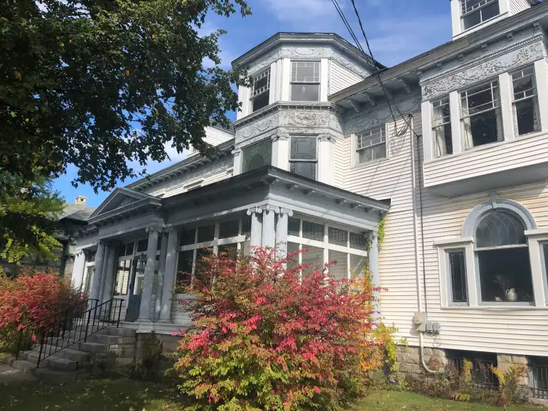 Houghton Mansion