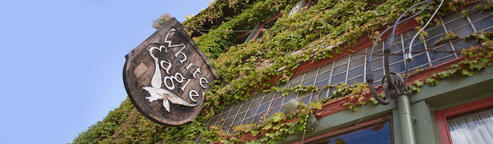 McMenamins White Eagle Saloon & Hotel