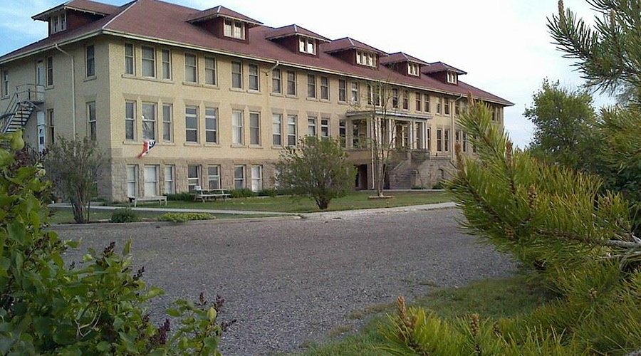 Gooding University Inn and Resort