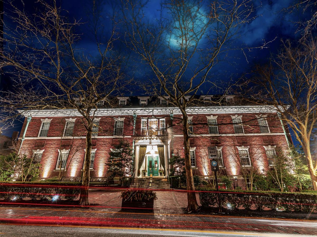 Newport Ghosts Seaside Hauntings and Hags Tour — ghost_tour in Newport, RI